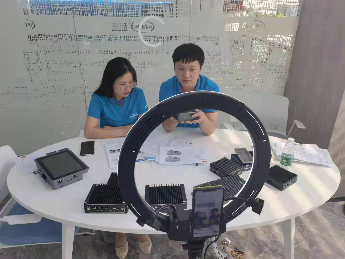 پخش زنده را در سپتامبر تبلیغ کنید