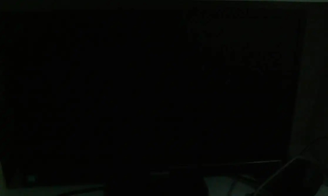 چگونه برای حل صفحه نمایش سیاه و سفید از لمس همه در یک؟